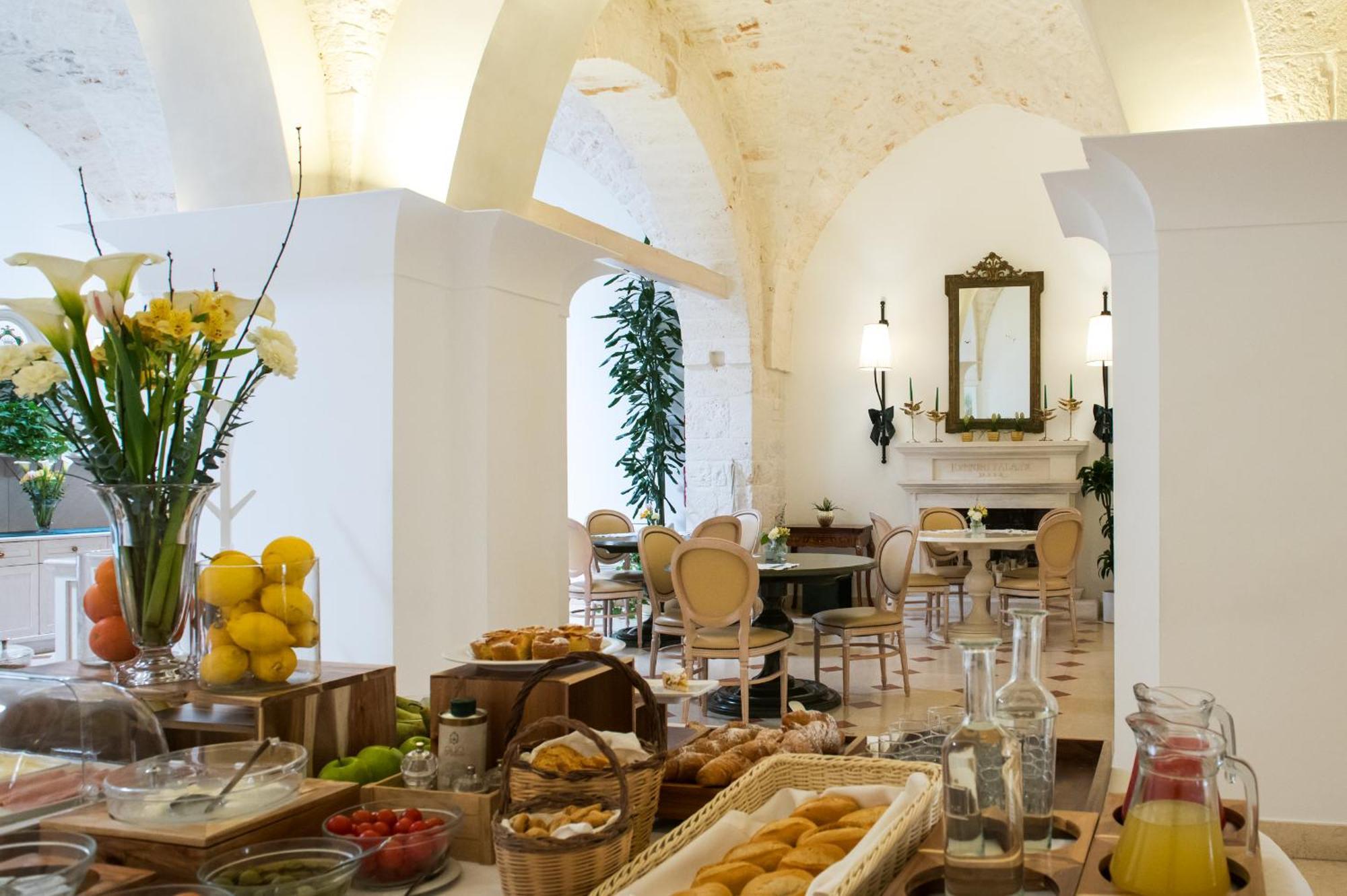 Ostuni Palace - Hotel Bistrot & Spa Exteriör bild
